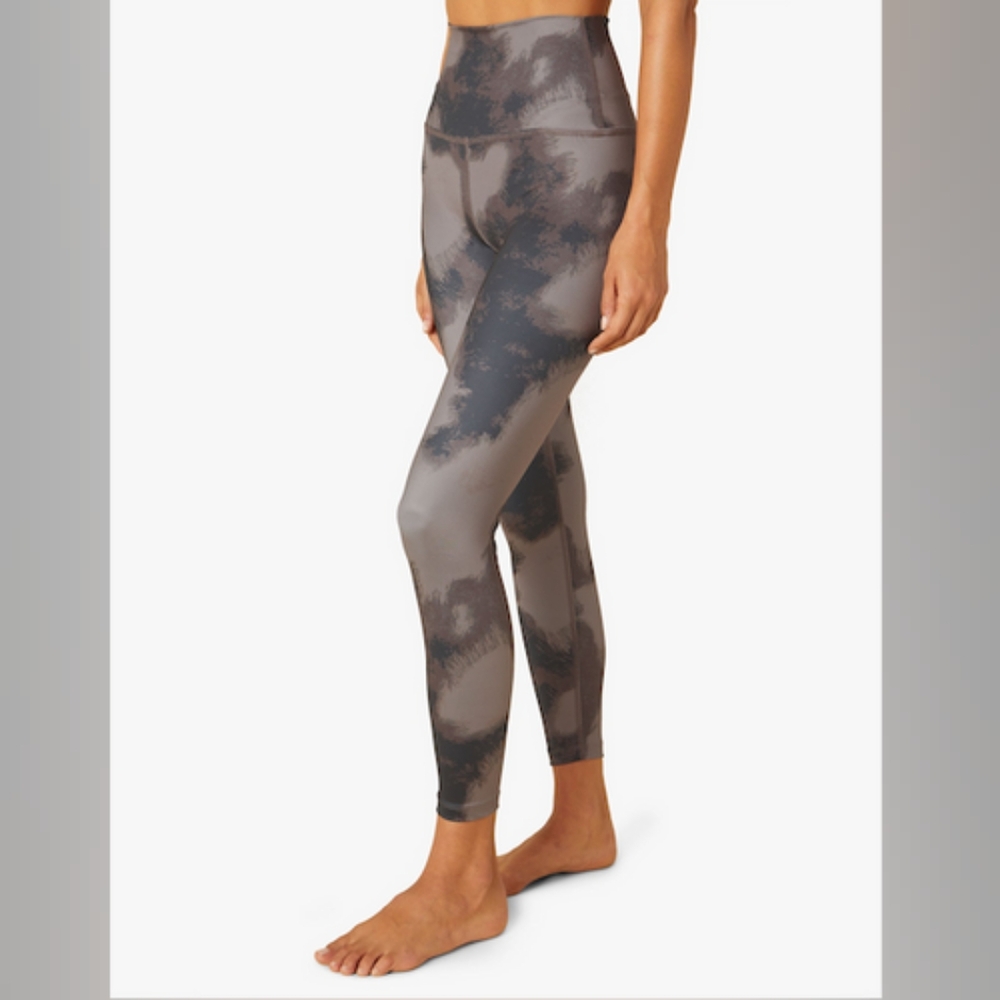 Beyond Yoga Laggings , Eco Conscious - Made Of Recycled Bottles, 25", Size Small